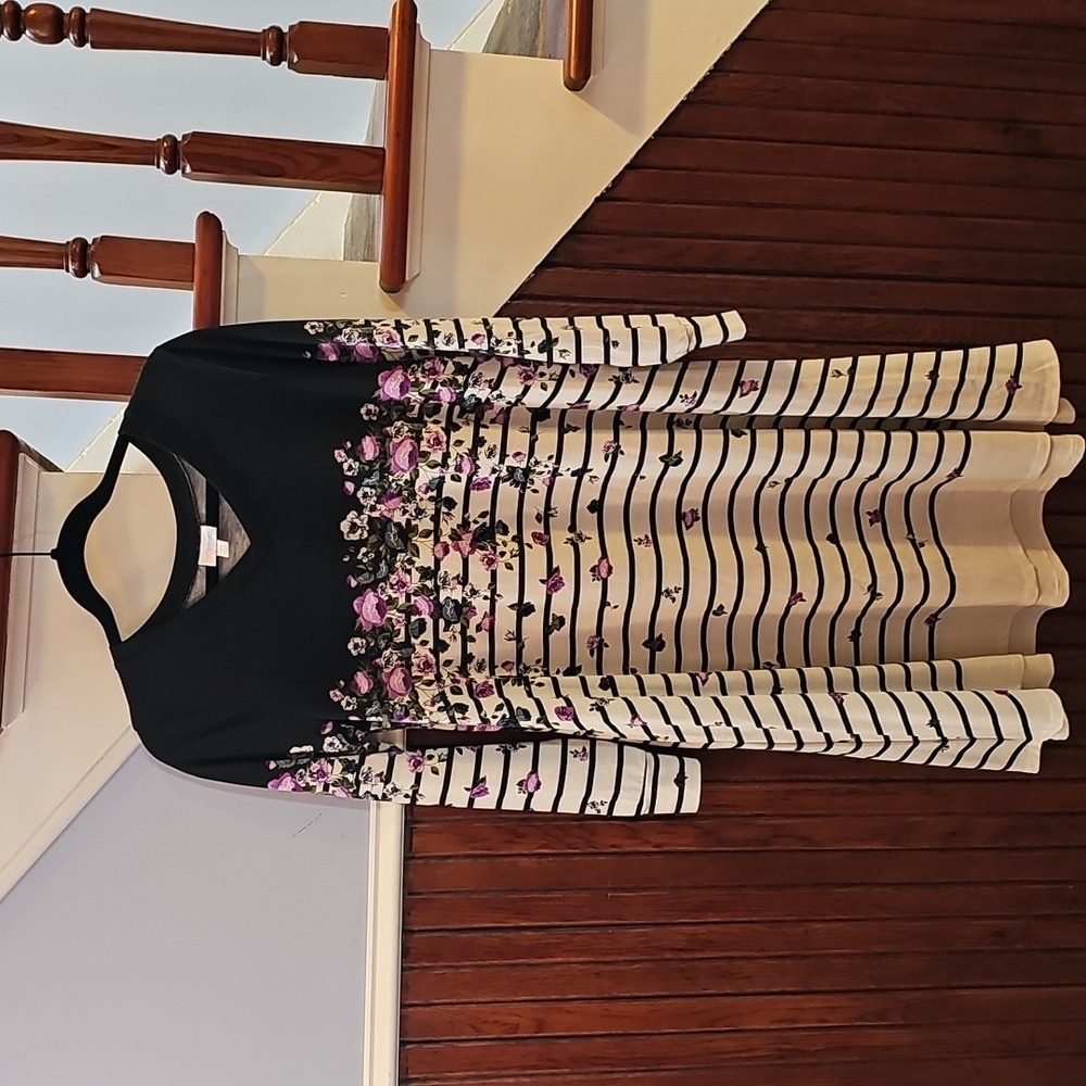 XS LuLaRoe Emily Swing Dress with Pockets